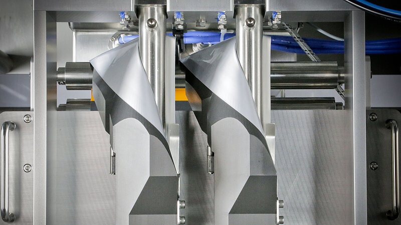 Schlauchbeutel-Form-, Füll- und Verschließ-Maschinen für die Lebensmittel- und Pharma-Industrie